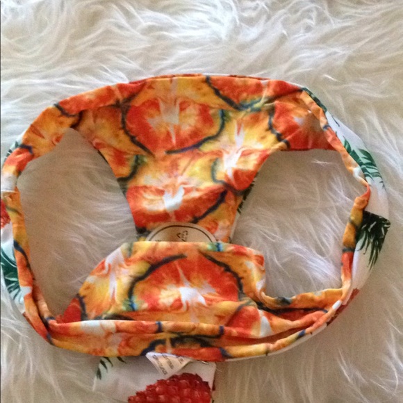 Reversible pineapple princess bikini! - Picture 6 of 6